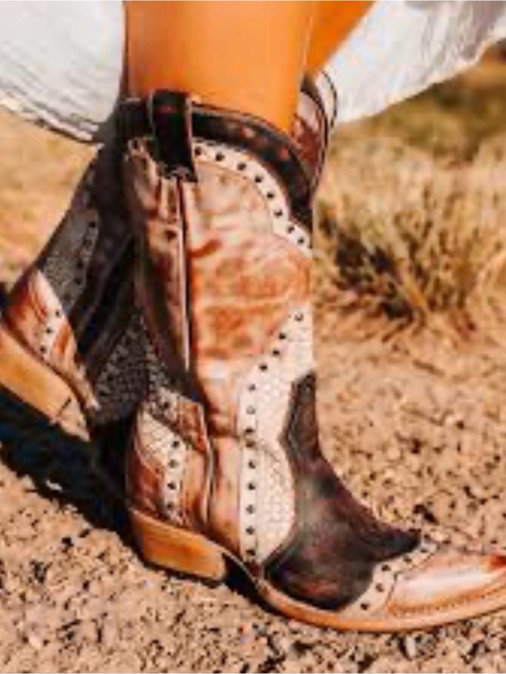 Freebird Warner Brown and Cream Western Leather Cowboy Boots - Picture 8 of 8